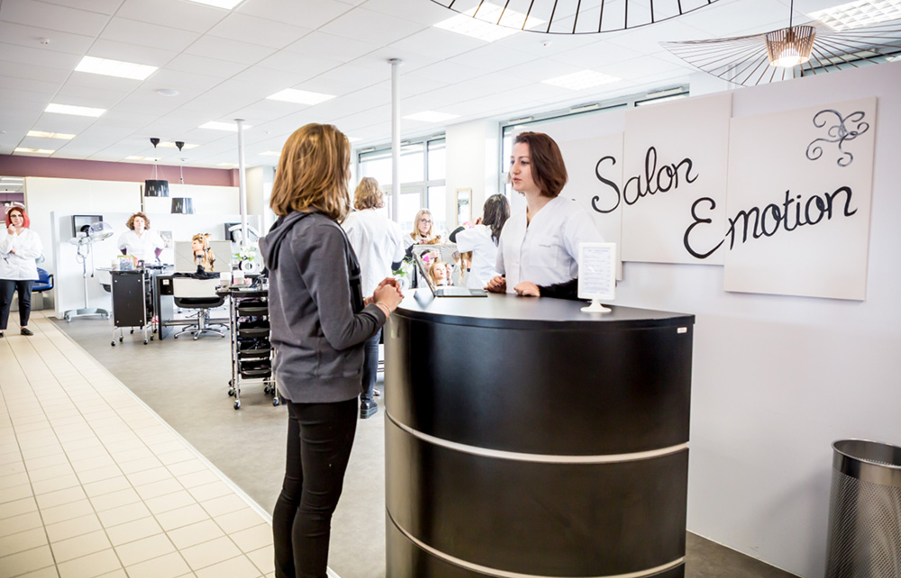 Salon de coiffure, le Salon Émotion CIFA